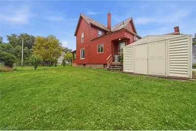 143 E Highland Avenue, Ravenna, OH 44266 - Photo 36