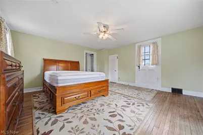 143 E Highland Avenue, Ravenna, OH 44266 - Photo 16