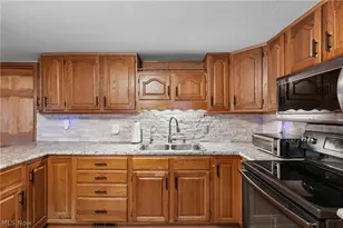 68290 Orchard Ave, Bridgeport, OH 43912 - Photo 10
