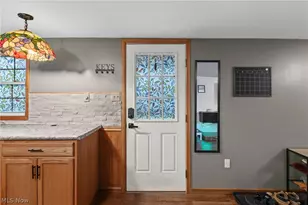 68290 Orchard Ave, Bridgeport, OH 43912 - Photo 6