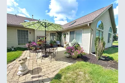 1012 Meadow Drive NW, Strasburg, OH 44680 - Photo 6