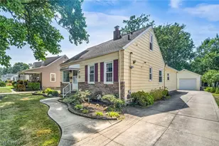 4260 Buckeye Ave, Willoughby, OH 44094 - Photo 2