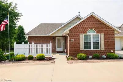 205 Greenbriar Lane, Dalton, OH 44618 - Photo 1