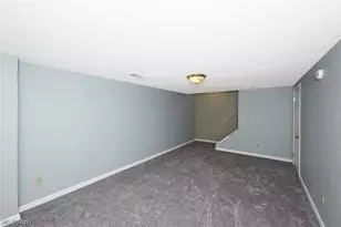 2796 Mull Ave, Akron, OH 44321 - Photo 20