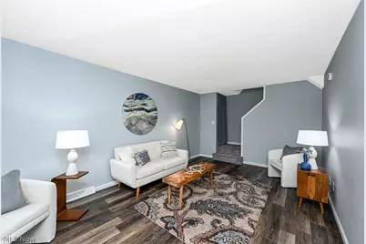2796 Mull Avenue #B, Akron, OH 44321 - Photo 2