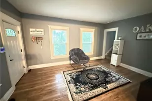 675 Oxford Ave, Akron, OH 44310 - Photo 2
