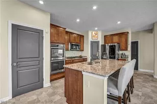 366 Denali Ct, Macedonia, OH 44056 - Photo 4