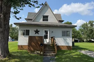 296 W Pennsylvania Ave, Sebring, OH 44672 - Photo 2