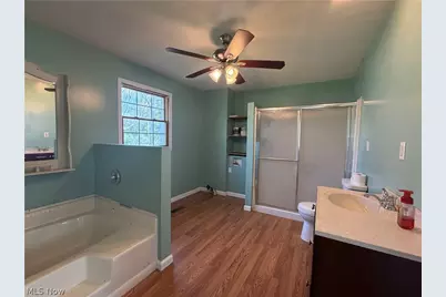 296 W Pennsylvania Avenue, Sebring, OH 44672 - Photo 16