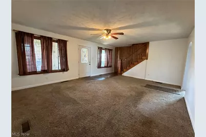 296 W Pennsylvania Avenue, Sebring, OH 44672 - Photo 10