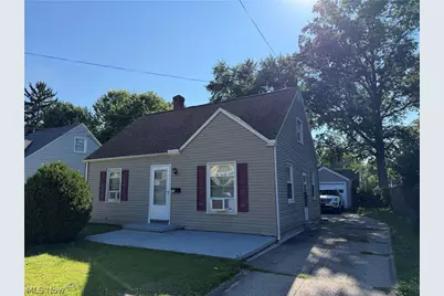 866 Chinook Avenue, Akron, OH 44305 - Photo 1