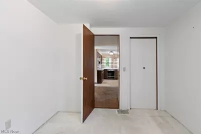 608 Applegrove Street NW, North Canton, OH 44720 - Photo 20