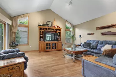 40 W Maple Drive, Seville, OH 44273 - Photo 8