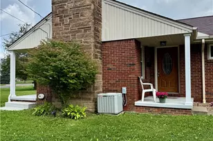 701 Coitsville Rd, Campbell, OH 44405 - Photo 2