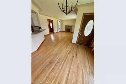 701 Coitsville Road, Campbell, OH 44405 - Photo 12