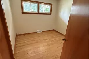 701 Coitsville Rd, Campbell, OH 44405 - Photo 18