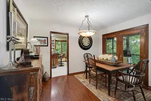 944 Trimble Pl, Sagamore Hills, OH 44067 - Photo 12