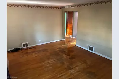 1235 Bordner Avenue SW, Canton, OH 44710 - Photo 8