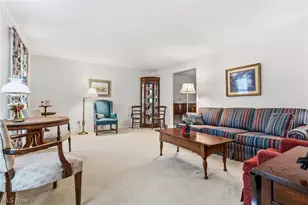 805 Fair Oaks Ave SW, North Canton, OH 44720 - Photo 4