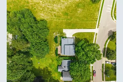 805 Fair Oaks Avenue SW, North Canton, OH 44720 - Photo 30
