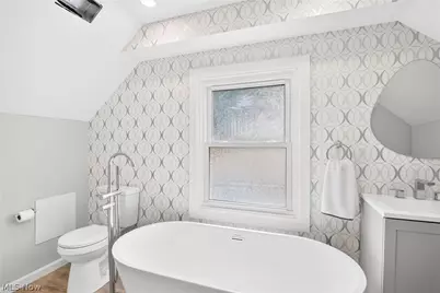 6907 Greenleaf Avenue, Loveland, OH 44130 - Photo 32