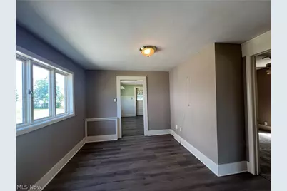 978 Buffalo Street, Conneaut, OH 44030 - Photo 4