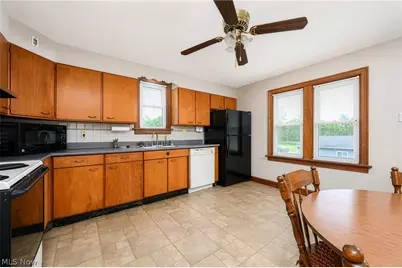2984 Massillon Road, Akron, OH 44312 - Photo 4