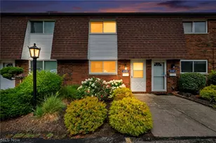 2555 Shakespeare Ln, Avon, OH 44011 - Photo 4