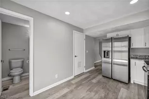 2555 Shakespeare Ln, Avon, OH 44011 - Photo 16