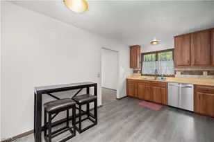 14969 Cowley Rd, Columbia Station, OH 44028 - Photo 12