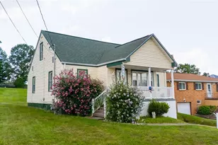 117 Starkey Blvd, Wintersville, OH 43953 - Photo 2
