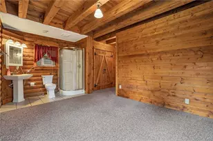 348 Tony Dr, Conneaut, OH 44030 - Photo 8