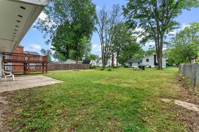 4221 Princess Anne Court, Lorain, OH 44052 - Photo 4