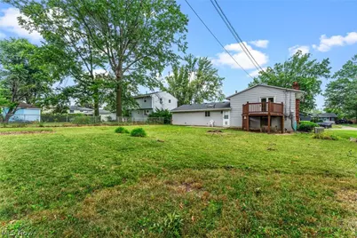 4221 Princess Anne Court, Lorain, OH 44052 - Photo 6