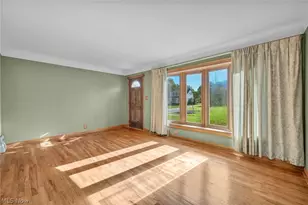 5234 Karen Isle Dr, Willoughby, OH 44094 - Photo 8