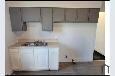 3872 E 57th Street, Loveland, OH 44105 - Photo 6
