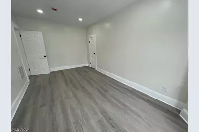 9703 Elwell Avenue, Loveland, OH 44104 - Photo 26