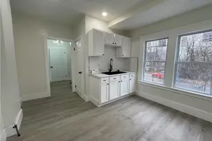 9703 Elwell Ave, Loveland, OH 44104 - Photo 8