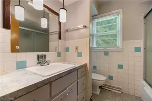 542 Garnette Rd, Akron, OH 44313 - Photo 22