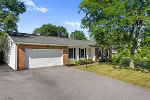 586 Brookpark Dr, Cuyahoga Falls, OH 44223 - Photo 30