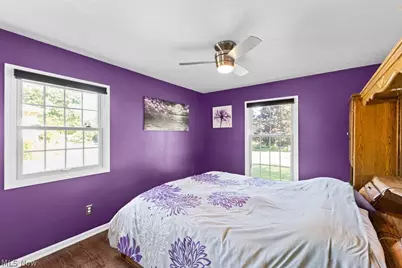 586 Brookpark Drive, Cuyahoga Falls, OH 44223 - Photo 16