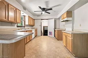 178 Groveland St, Oberlin, OH 44074 - Photo 8