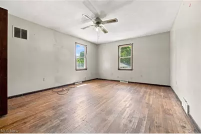 178 Groveland Street, Oberlin, OH 44074 - Photo 4