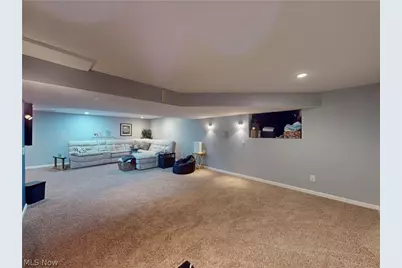 2450 Fairchild Circle NW, Uniontown, OH 44685 - Photo 40