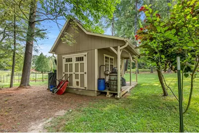 66073 Wolfs Den, Cambridge, OH 43725 - Photo 32