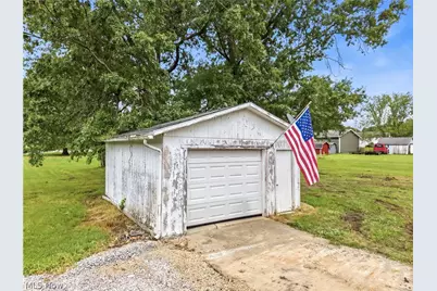 20954 Lake Park Boulevard, Alliance, OH 44601 - Photo 20