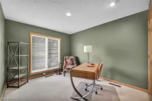 32668 Deerspring Ct, North Ridgeville, OH 44039 - Photo 16