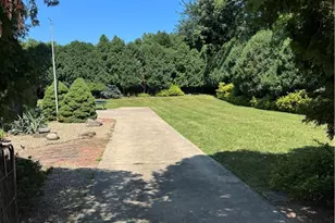 36349 S Riverview Dr, Eastlake, OH 44095 - Photo 4