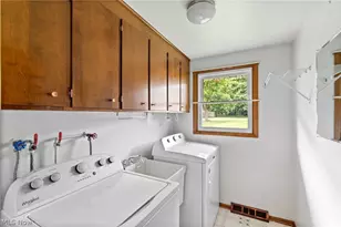 5059 Broadview St NE, Louisville, OH 44641 - Photo 26