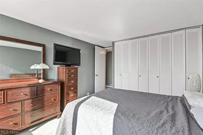 12700 Lake Avenue #1210, Oakwood, OH 44107 - Photo 12